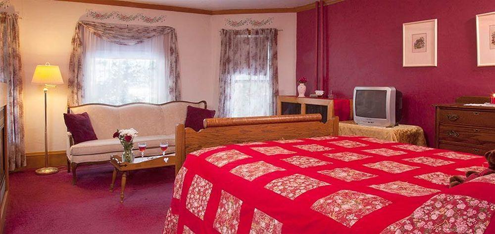 The Sawyer House Bed & Breakfast スタージョンベイ エクステリア 写真
